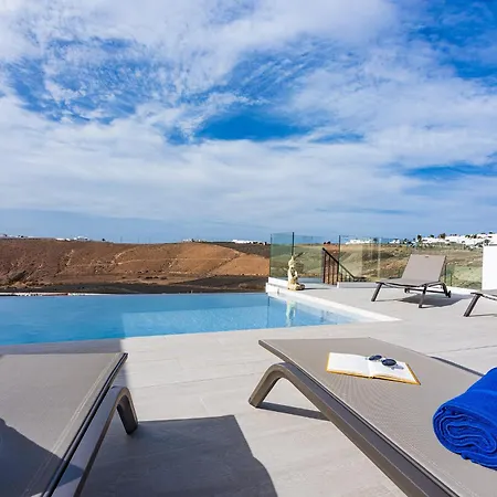 Pitaya By Escape Villa